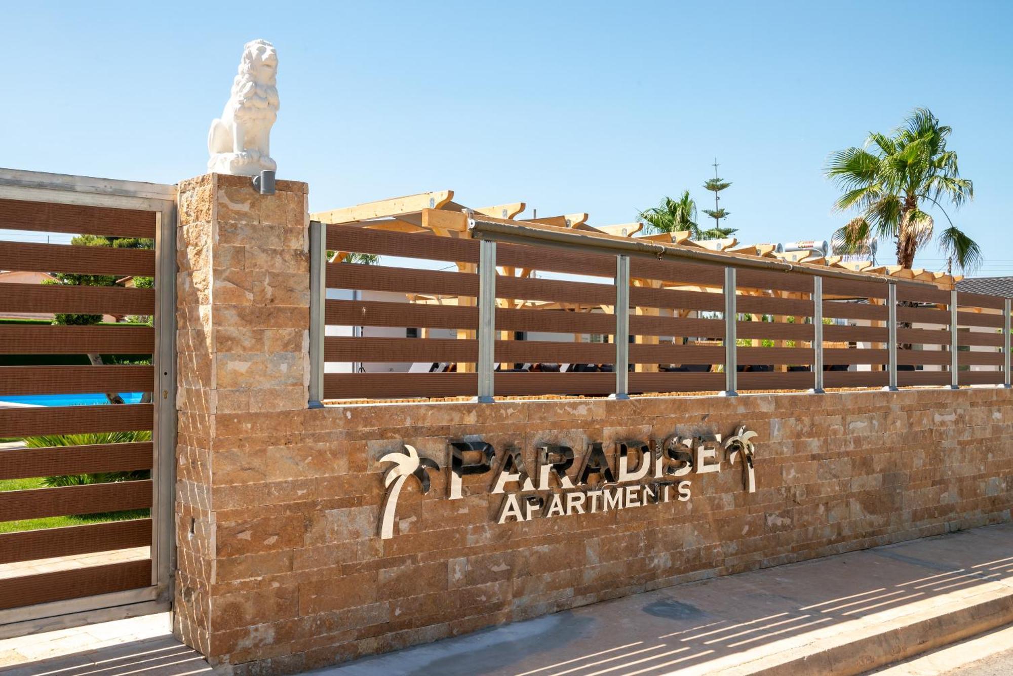 Paradise Apartments Artemida Exterior photo
