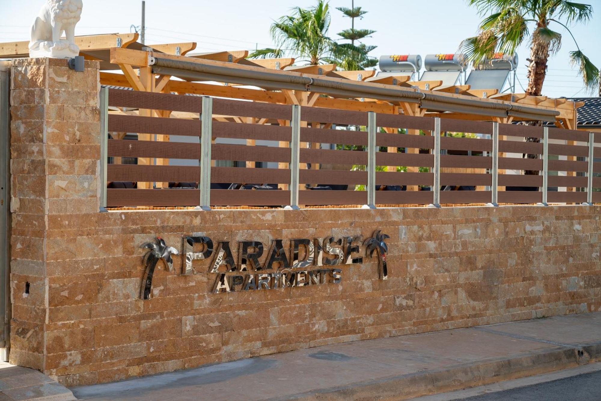 Paradise Apartments Artemida Exterior photo